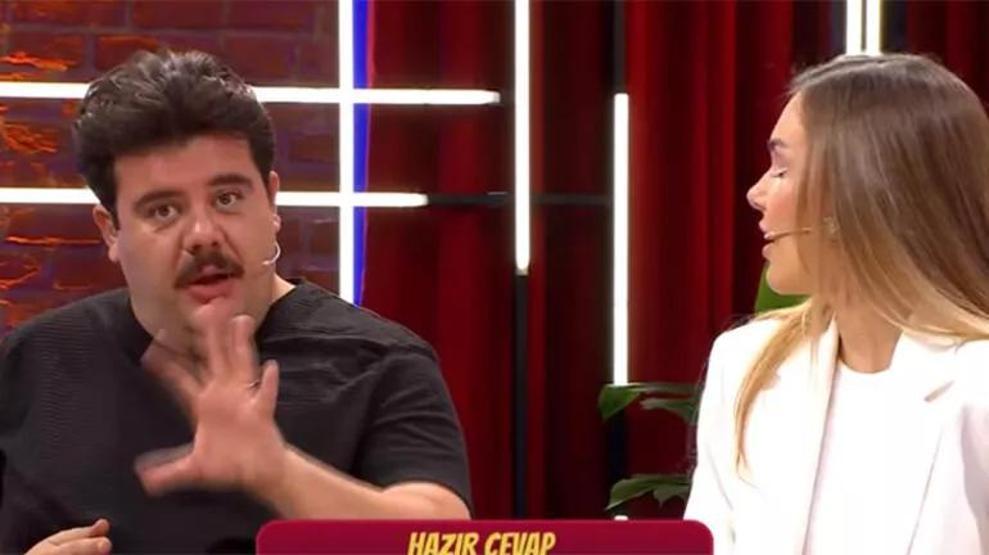 Berfu Yenenler, Eser Yenenlerin parti evine balyozla girmiş