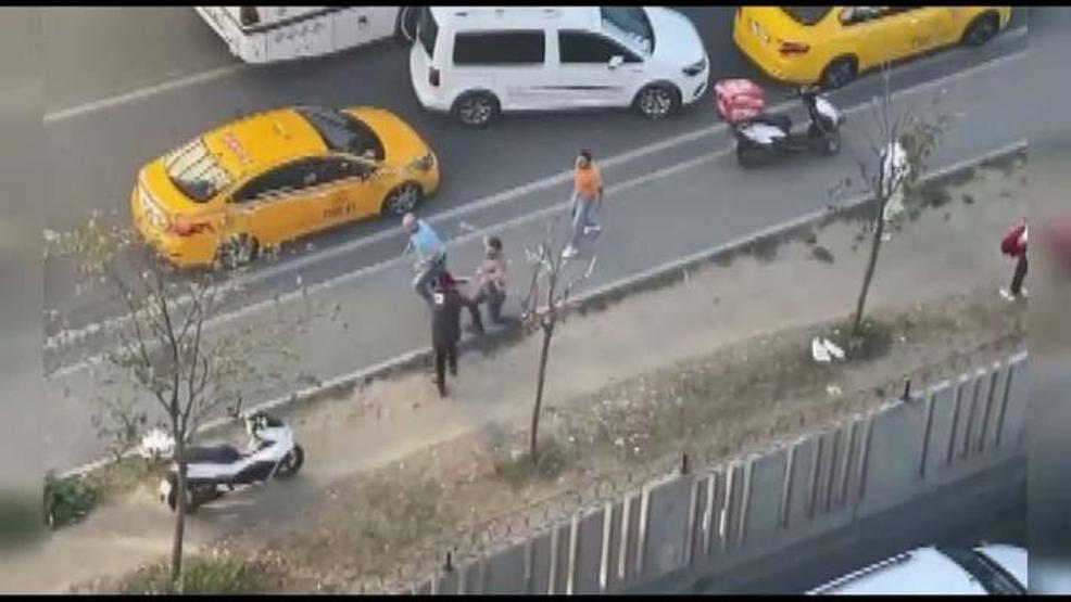 Güngörende trafikte yol verme kavgası