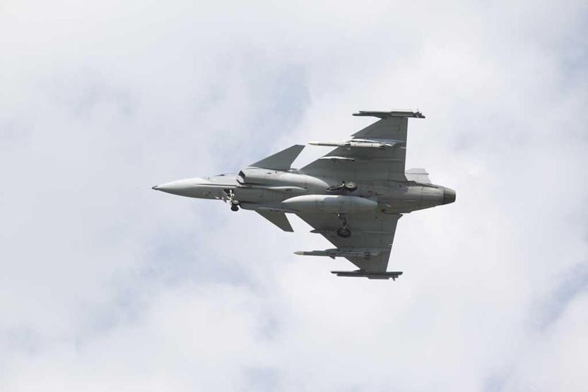 Amerikan F-35lerine rakip savaş uçağı ürettiler: Gripenler neden tercih edilmiyor
