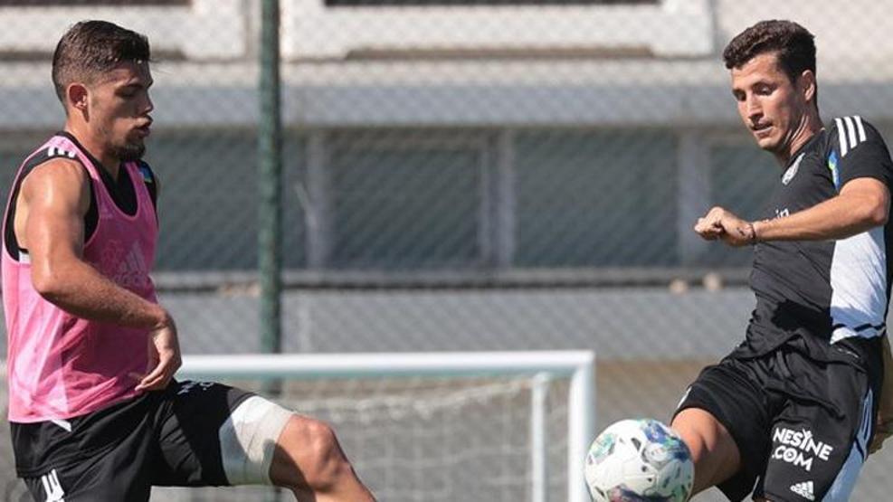 Beşiktaşlı Monterodan ayrılık açıklaması