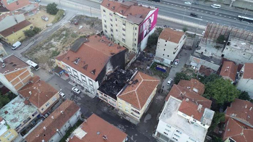 Kadıköyde patlama Etkisi gün ağarınca ortaya çıktı
