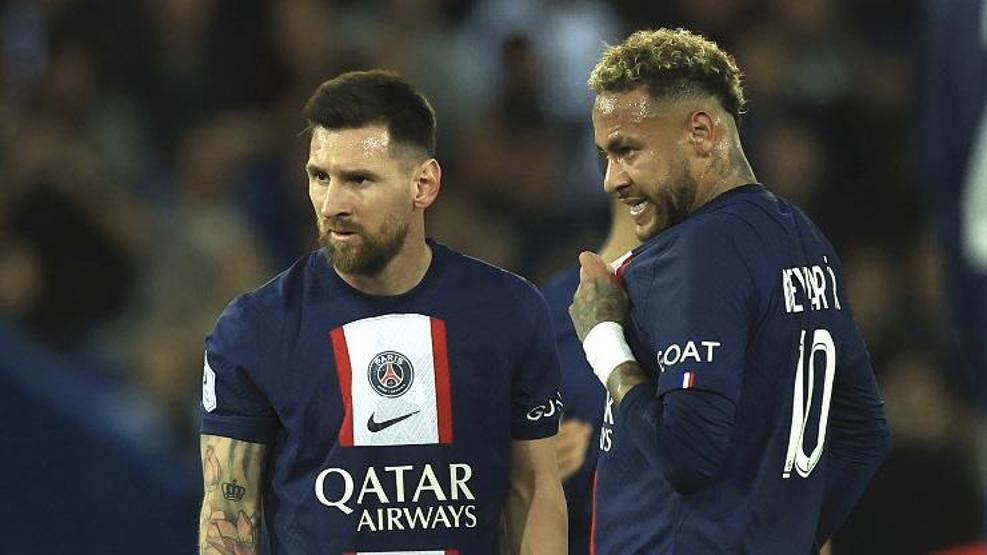 Barcelonadan Messi kararı Laporta açıkladı