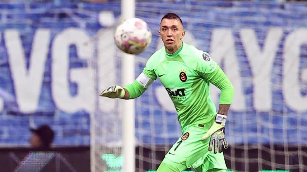 Muslera futbolu bırakmak istediği takımı açıkladı
