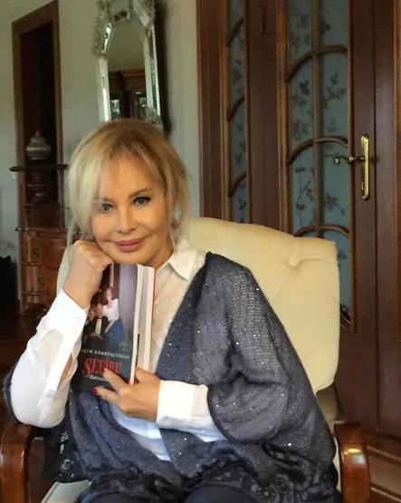 Emel Sayından estetik itirafı