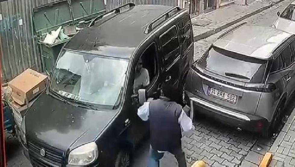 Fatihte döner bıçaklı dehşet Saldırıya ilk müdahale edenler o anları anlattı