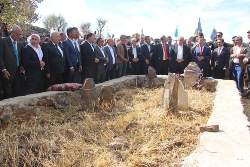 Dev kazanlarda yemekler pişirildi 1400 yıllık gelenek yeniden başladı