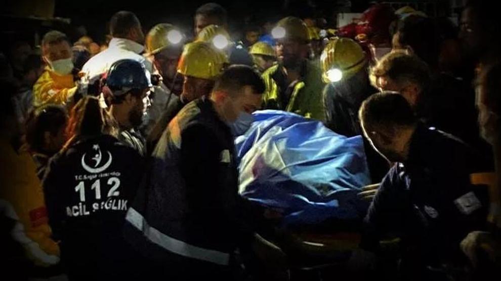 Bartında maden ocağında patlama Ünlü isimler acılarını paylaştı