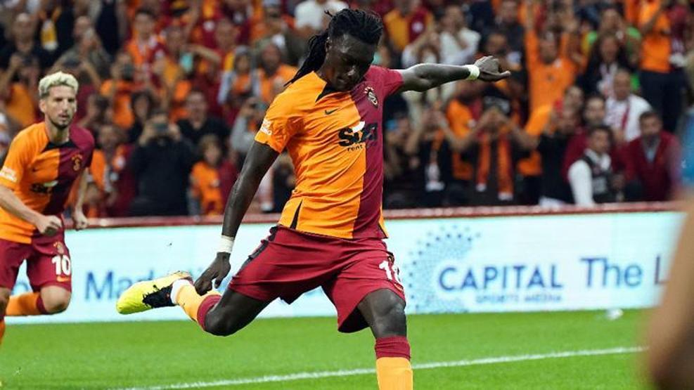Galatasarayda bitmeyen arayışlar can yaktı