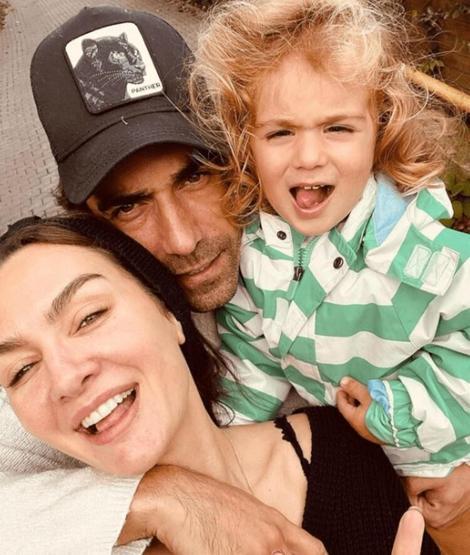 İbrahim Çelikkoldan Birce Akalaya: Mermiler seksin, bu alemde teksin