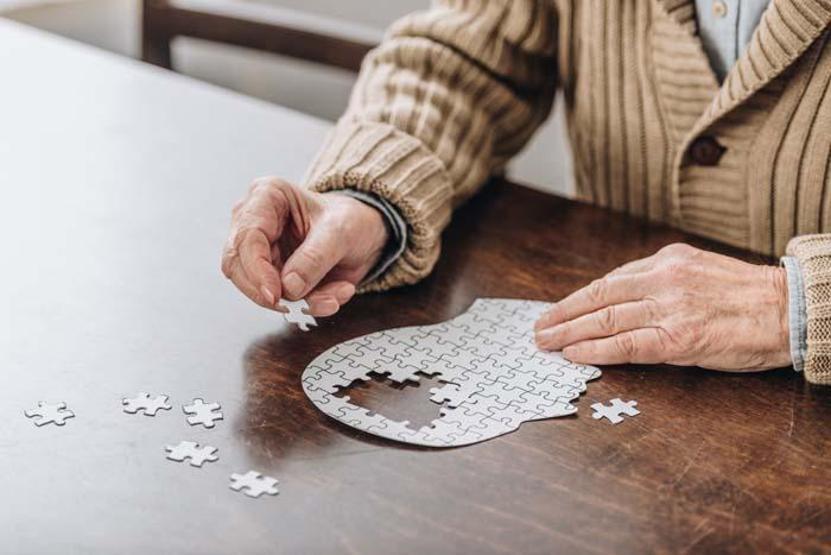Demansın ilk işareti Hastaların yüzde 90ında önce bu belirti görülüyor…