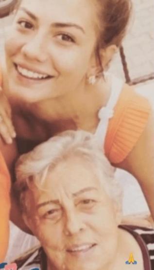 Demet Özdemirin anneannesi Naziye Yener hayatını kaybetti