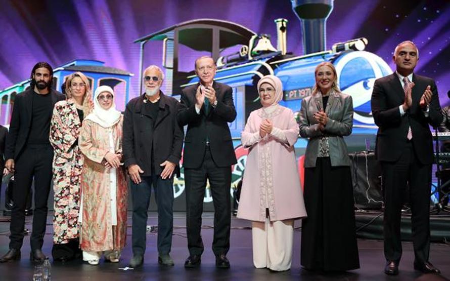 Cumhurbaşkanı Erdoğan, Yusuf İslamın konserine katıldı
