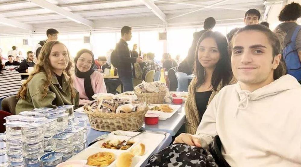 Hangi üniversitede yemek ücreti ne kadar