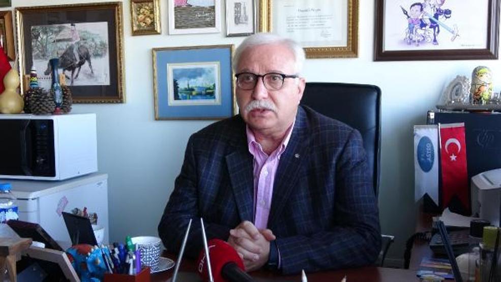 Bilim Kurulu Üyesi Prof. Dr. Özlü: Öksürük bir alarmdır, sebebi bulunmalı Akciğer kanserinin ilk belirtisi olabilir