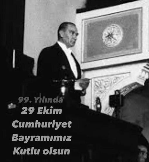 Ünlülerden 29 Ekim Cumhuriyet Bayramı paylaşımları
