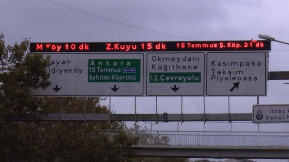 İstanbulda trafikte 1 yıl içinde yüzde 30 artış; hava kirliliği de arttı