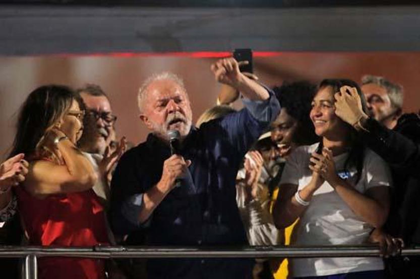 Brezilyada seçimin galibi Lula da Silva: En dipten zirveye