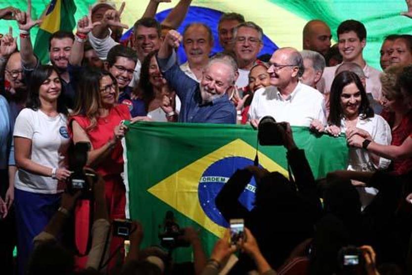 Brezilyada seçimin galibi Lula da Silva: En dipten zirveye