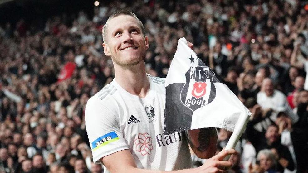 Weghorst Beşiktaşta kalacak mı Karar verildi