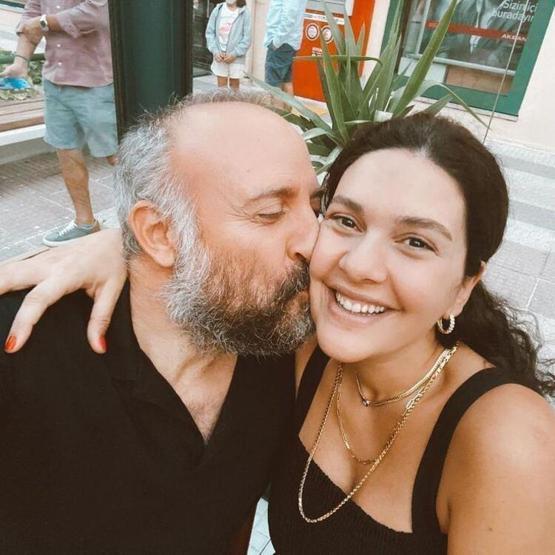 Bergüzar Korelden duygusal paylaşım