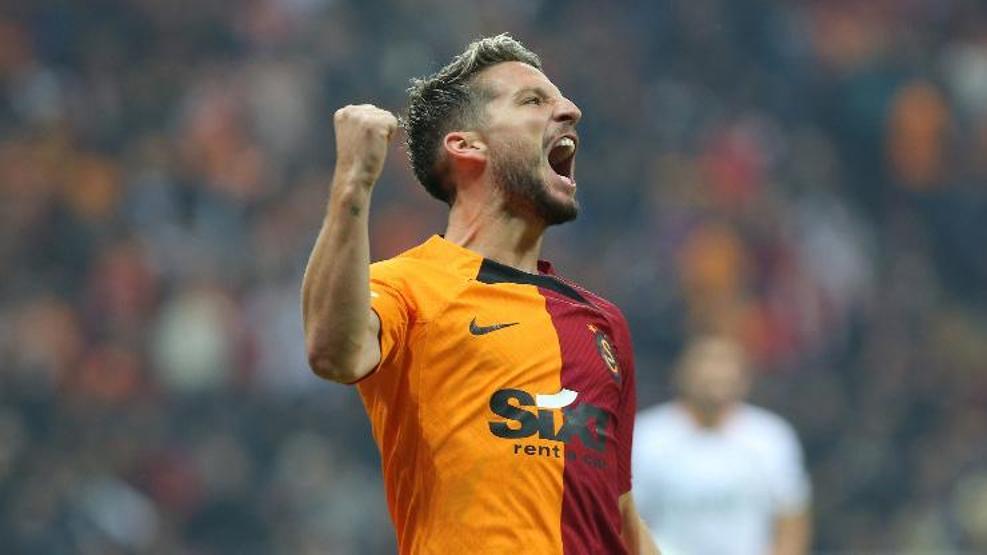 Weghorst derbide oynayacak mı İşte Galatasaray Beşiktaş derbisinin 11leri (GS BJK muhtemel 11)
