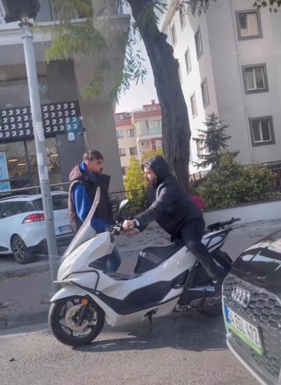 Nilay Toprak trafikte uğradığı saldırının görüntülerini paylaştı