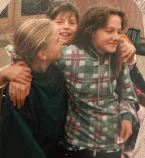 Meryem Uzerli takipçilerini yıllar öncesine götürdü