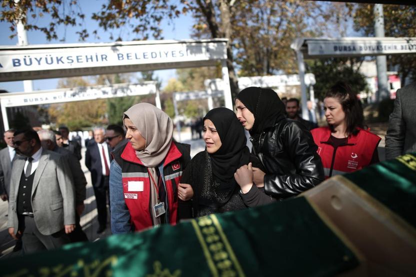 Bursada büyük acı... 9 tabut yan yana