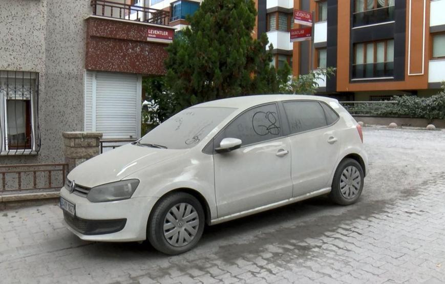 Bakırköyde toz çilesi Vatandaş isyan etti: Nefes alamıyorum
