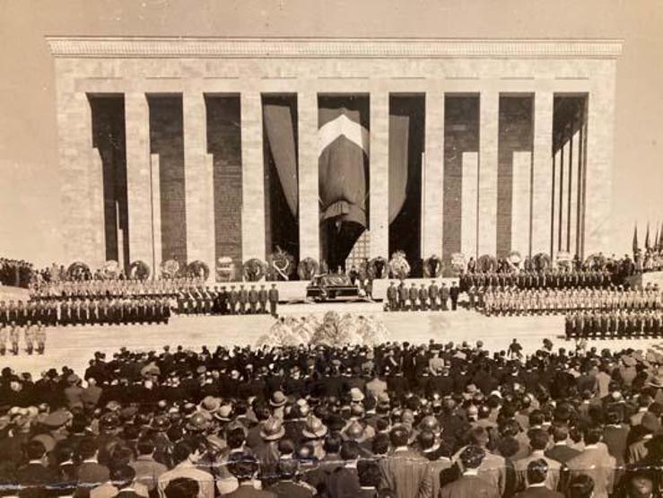 10 Kasıma özel sergi İşte Atatürkün nadir bilinen fotoğrafları...