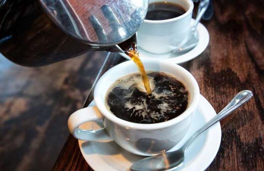 Günde 3 fincan kahve kemik erimesini tetikliyor