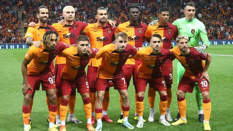 Galatasarayda Erden Timur 3 yıldız için transfer seferine çıkıyor