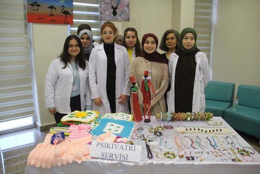 Psikiyatri hastaları yaptıklarıyla mest etti