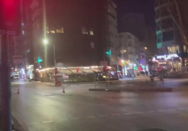 Beyoğlunda şüpheli valiz paniği