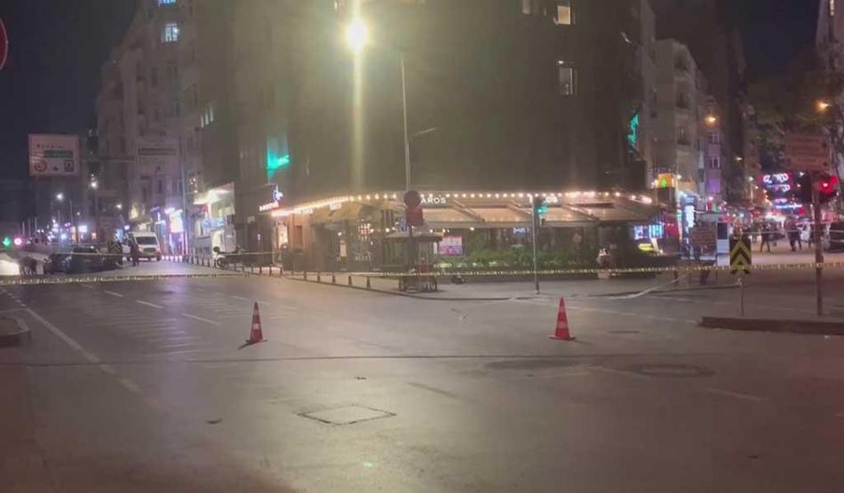 Beyoğlunda şüpheli valiz paniği