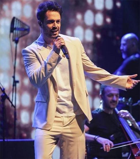 Murat Boz saç ektirdi