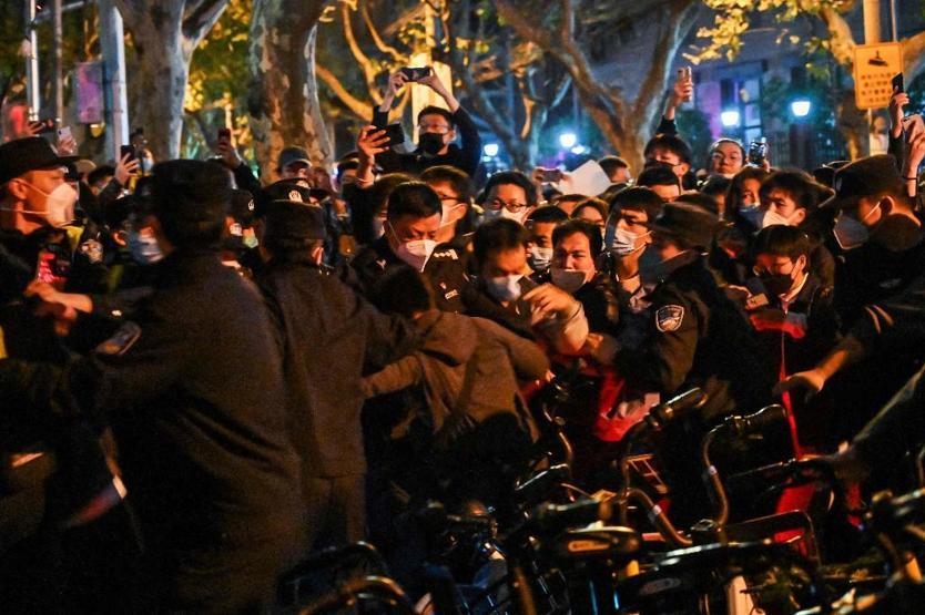 Çinde sıfır vaka protestosu: Şiye istifa çağrısı
