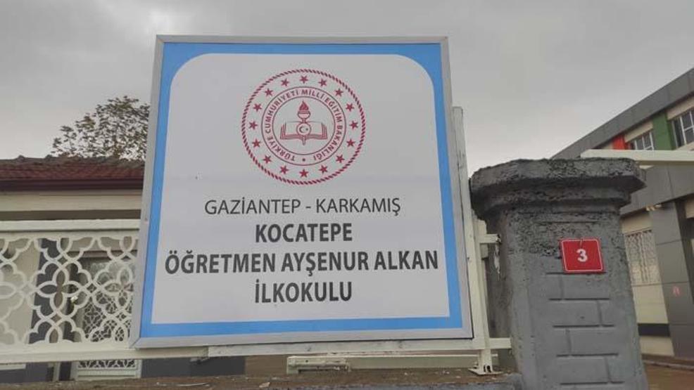 Ayşenur öğretmenin son notları tahtada yazılı kaldı...