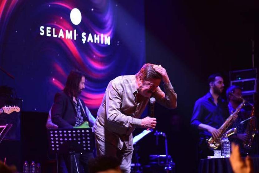 Selami Şahin Bursalıları mest etti