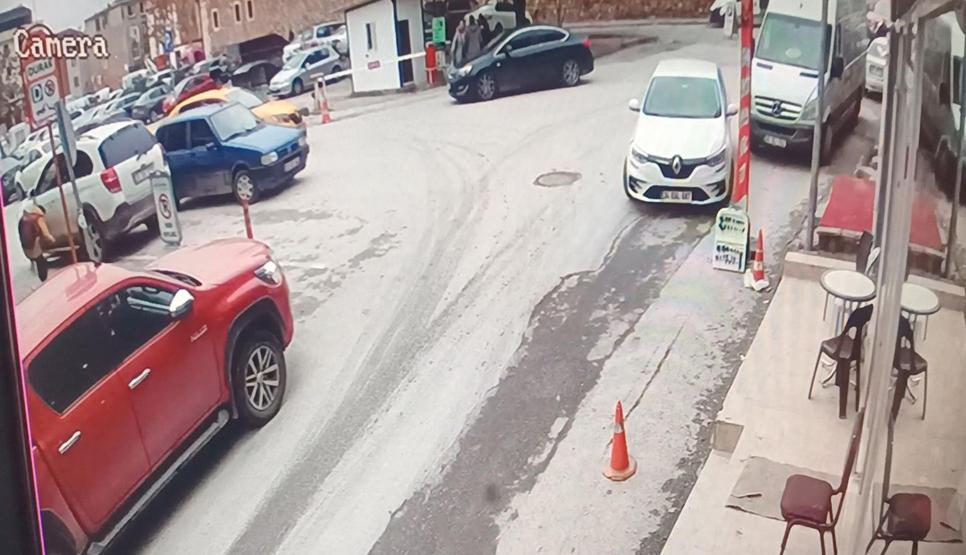 Edirnede sokak ortasında silahlı çatışma