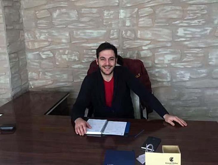 Devre mülk dolandırıcısı, röportaj yapıp vatandaşları dolandırıcılara karşı uyarmış