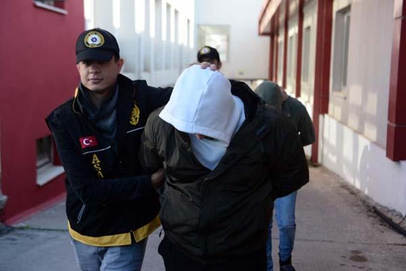 Devre mülk dolandırıcısı, röportaj yapıp vatandaşları dolandırıcılara karşı uyarmış