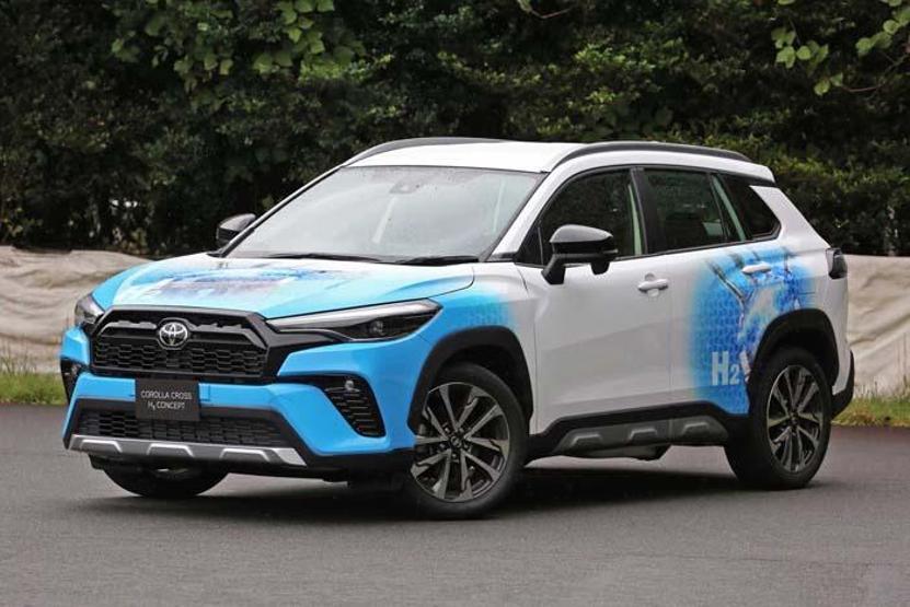 Toyota yeni modelleri tanıttı