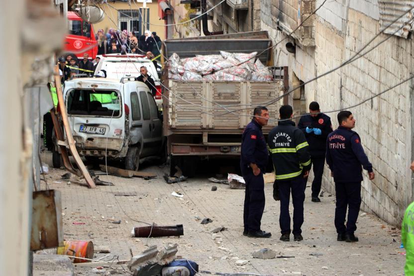 Freni boşalan kömür yüklü kamyonet, çocuklara çarptı: 1 ölü, 2 yaralı