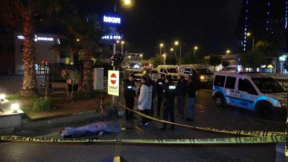 Çalışmak için Antalya’ya geldi: Arkadaşlarını beklerken hayatını kaybetti