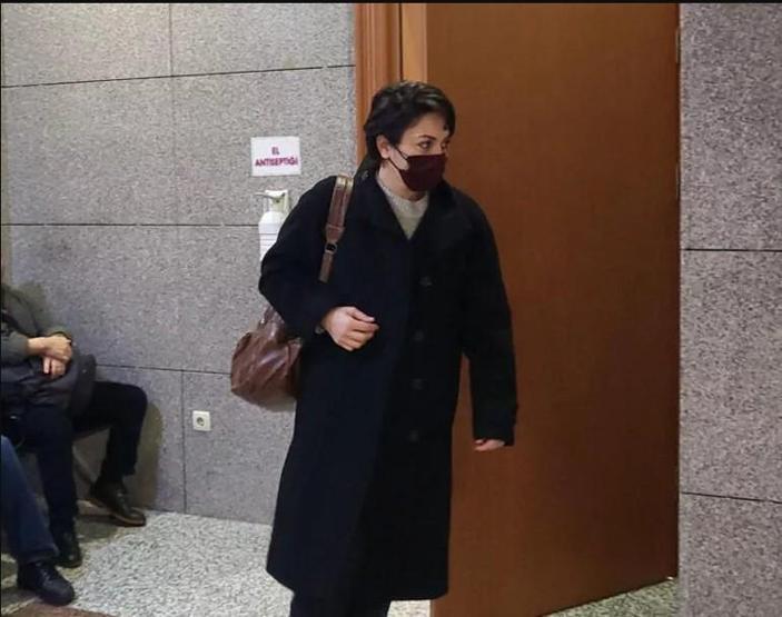 Ezgi Mola taciz davasında ifade verdi: Sanki beni tanıyormuş gibi mesajlar atmış