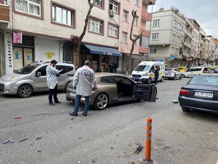 Otomobiliyle giderken silahlı saldırıya uğrayan genç hayatını kaybetti