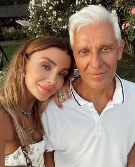Babasını kaybetmişti Özge Ulusoy kazayla ilgili korkunç gerçeği açıkladı