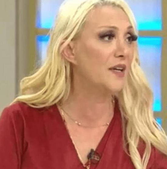 Aleyna Tilkiden dikkat çeken açıklama: Bir süre şarkı söyleyemeyeceğim
