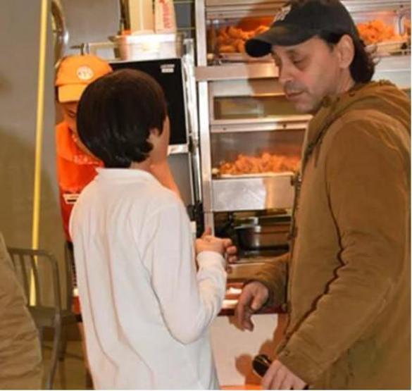 Kaan Tangözenin kızı sordu: Bizi niye çekiyorlar baba